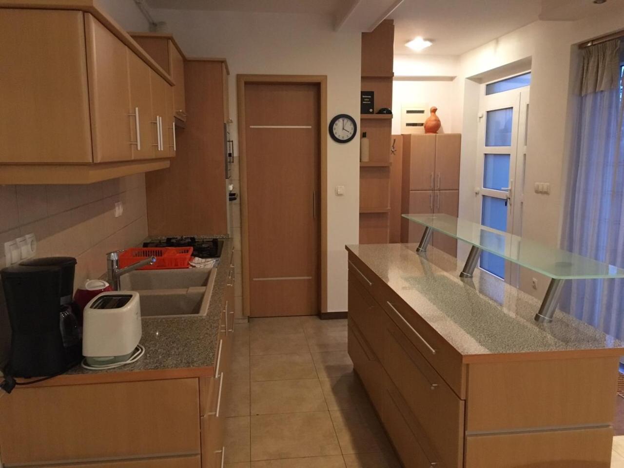 Mary Apartmanhaz Heviz Exterior photo
